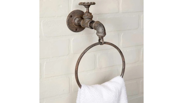 Porte serviettes rustique en forme de robinet